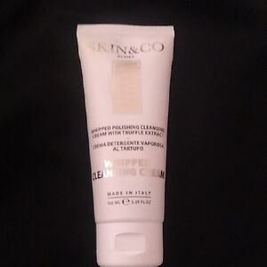 Whipped Cleansing Cream - White